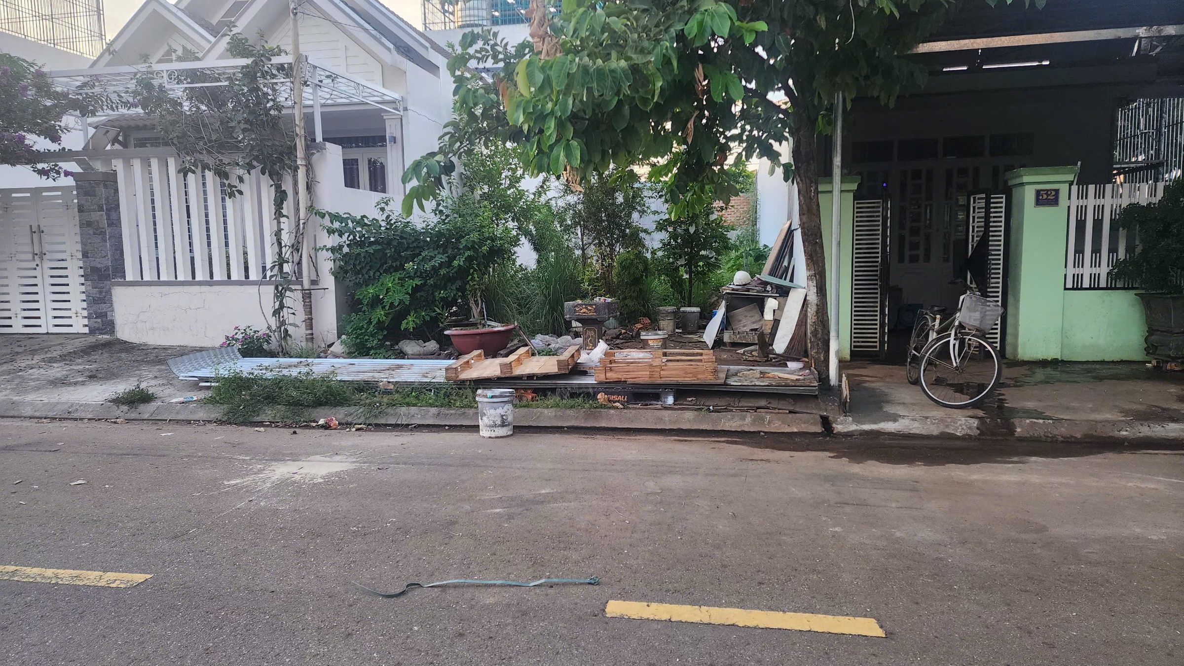 Lô sạch đẹp ĐẤT Khu đô thị Phú An Nam, Diên An bán gấp, ngang 6m, đường 13m có vỉa hè.