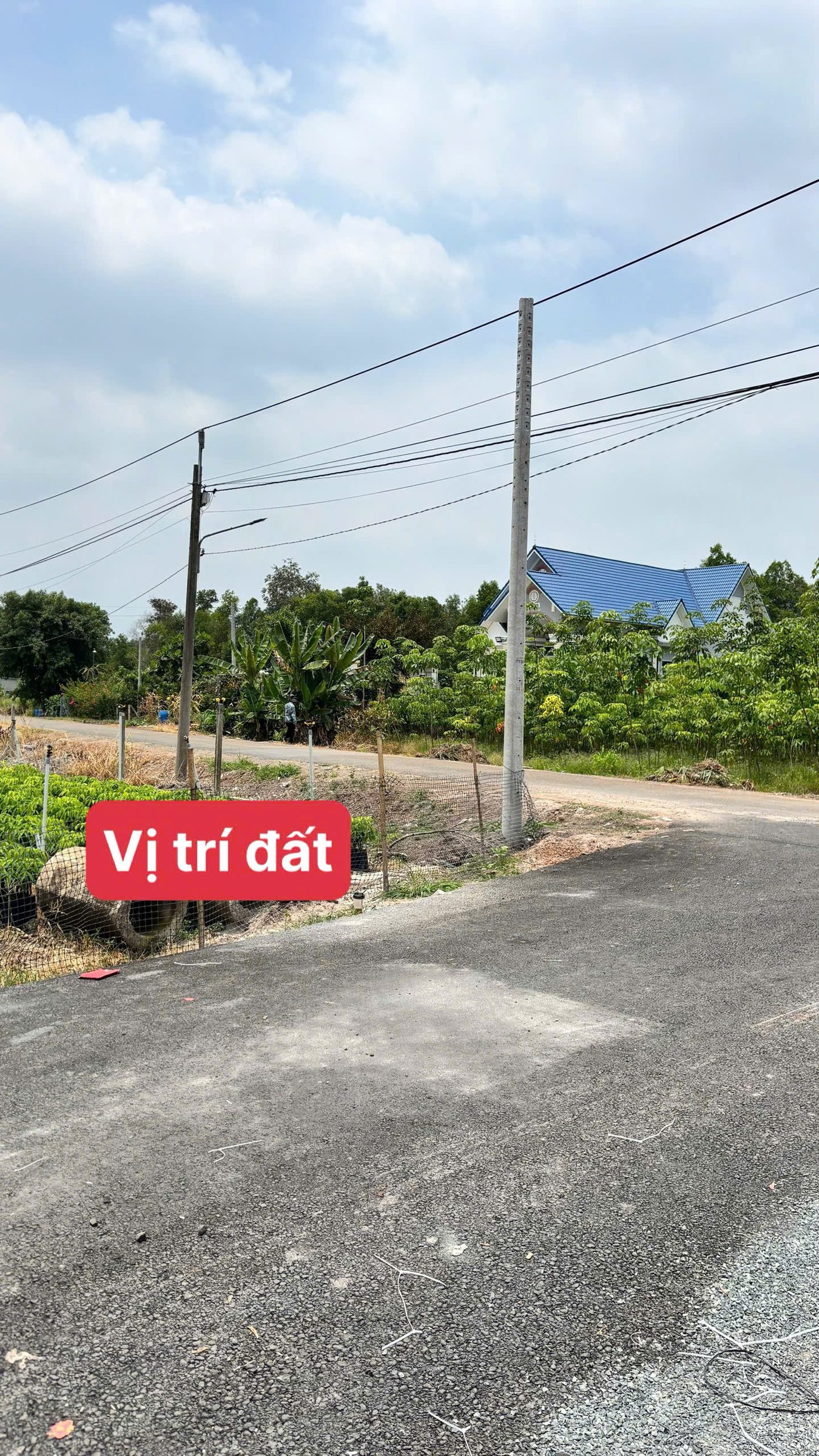 1 Lô góc mặt tiền ngang 6m, đường nhựa gần Ngã tư Chơn Thành