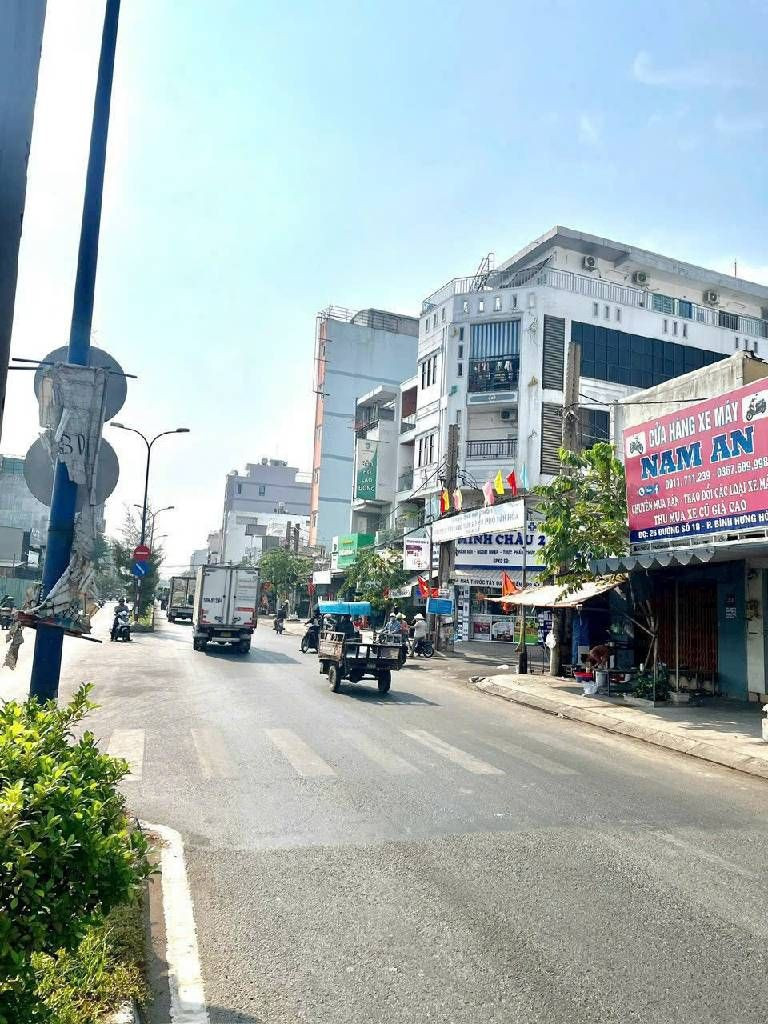 Bán Nhà M. ặt  T. iền kd Số 18- Bình Tân Giáp Tân Phú Hơn 8tỷ