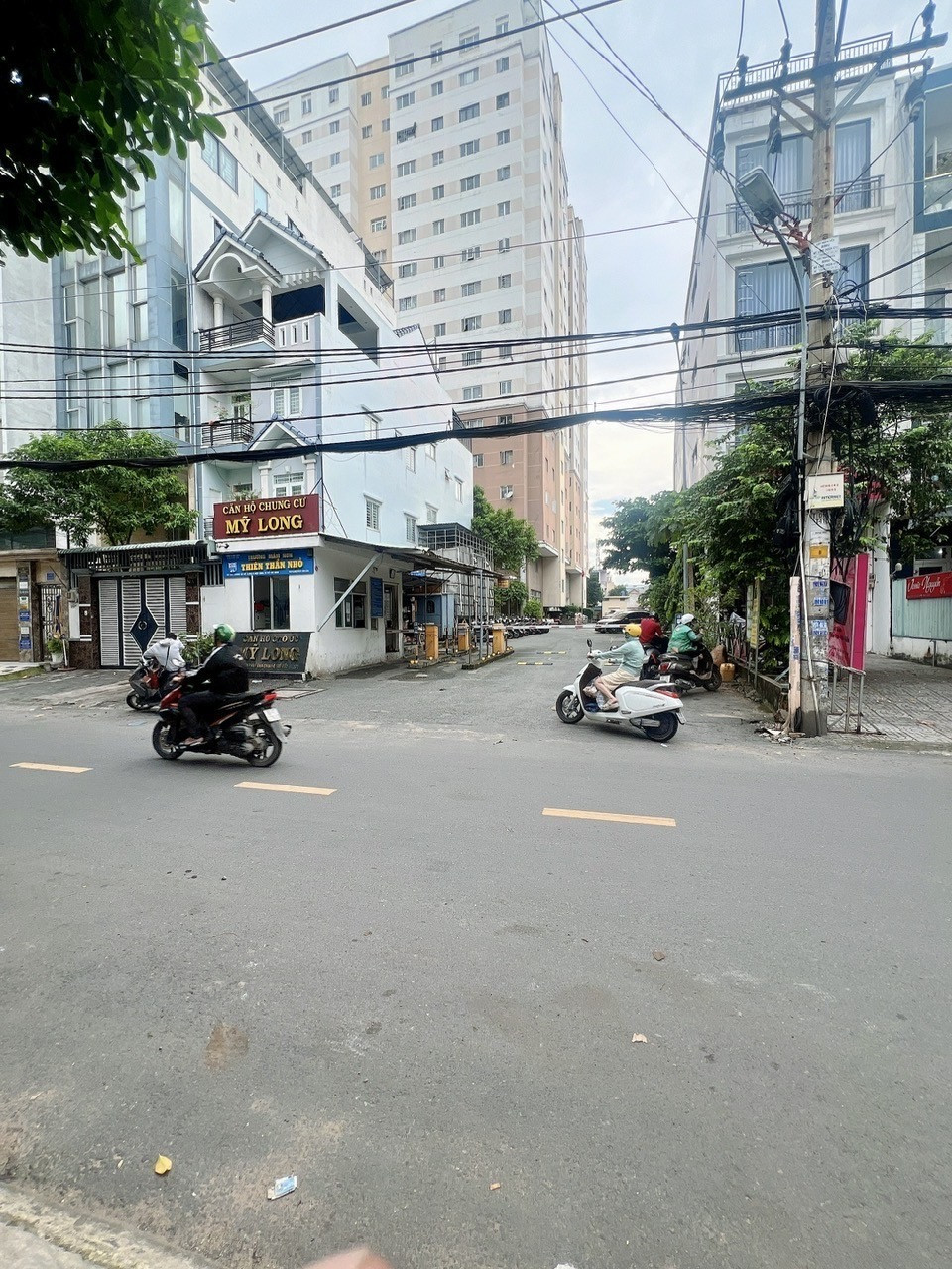 BÁN NHÀ MẶT TIỀN ĐƯỜNG SỐ 18, HIỆP BÌNH CHÁNH, THỦ ĐỨC - KHU VEN SÔNG - 90m2 - GIÁ 12 TỶ TL