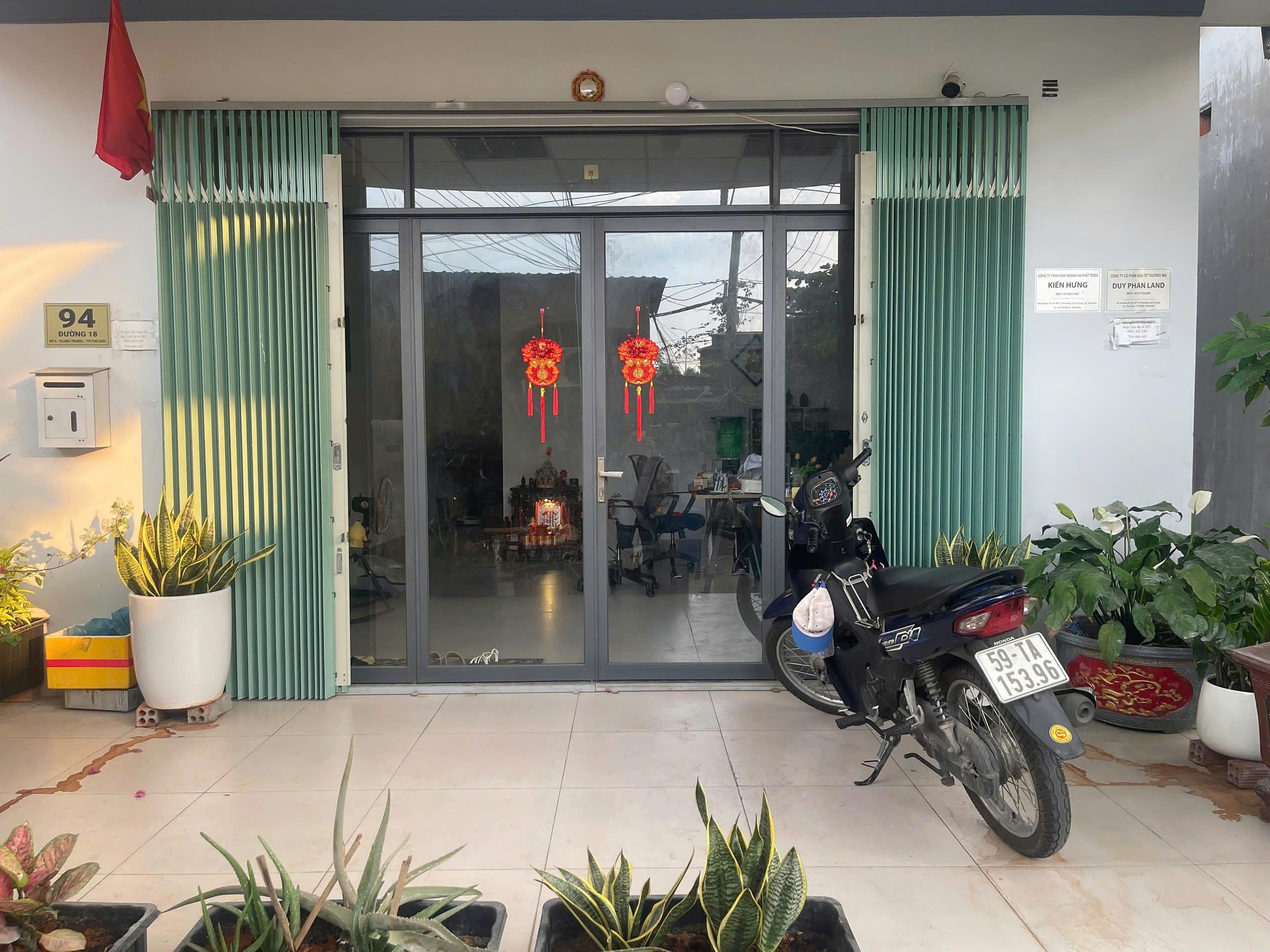 Bán Nhà riêng 180m² thổ cư 180m² giá 5.5 tỷ tại đường Số 18 Phường Linh Trung Quận Thủ Đức TP. Hồ Chí Minh
