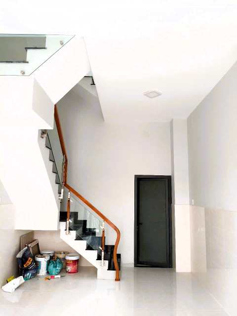 Cho thuê nhà nguyên căn đường 18, Hiệp Bình Chánh 136m2 tiện kinh doanh