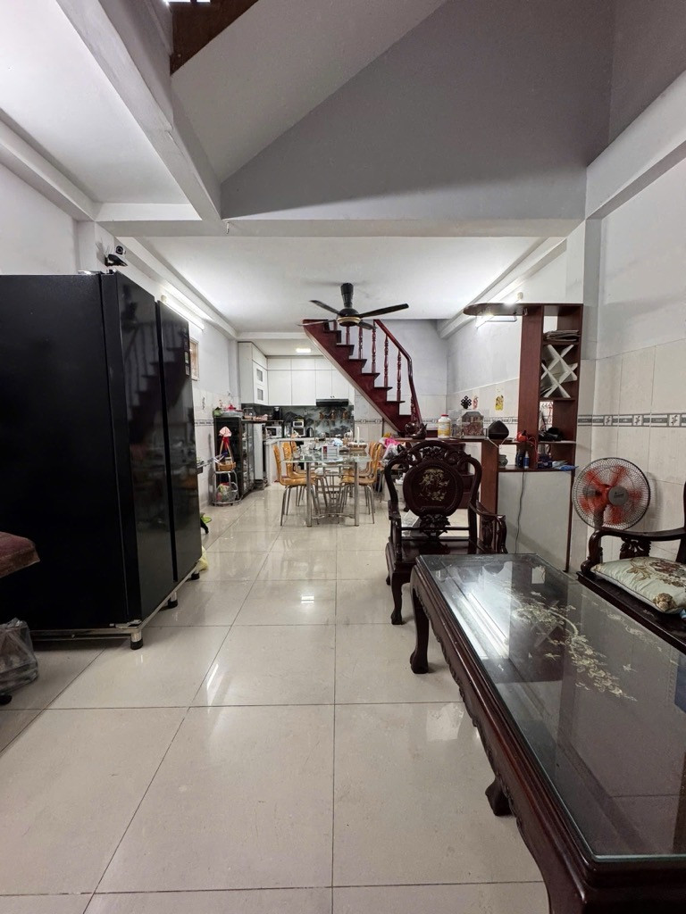 MẶT TIỀN KINH DOANH NGAY GÒ XOÀI-MÃ LÒ, 48M2, 3 TẦNG GIÁ CHỈ HƠN 4 TỶ