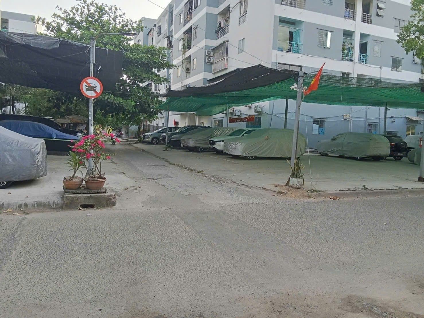 CHUNG CƯ HIỆP BÌNH CHÁNH - LẦU 1 HIẾM THẤY - TIỆN DI CHUYỂN VÀ THOÁT HIỂM - ĐƯỜNG SỐ 23 KHU BÊN SÔNG
