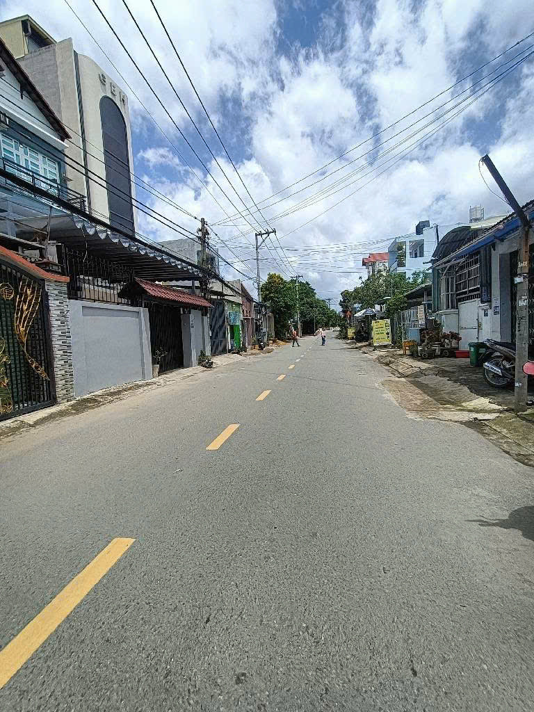 Bán nhà đất 1.278m², thổ cư: 200m², còn lại đất vườn, mặt tiền đường 24, Linh Đông, Thủ Đức, 52 tỷ