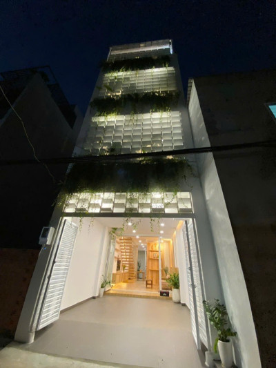 Bán nhà 4 tầng, 66m², 4PN, 4WC, Q.9, 9,05 tỷ, sổ hồng
```
