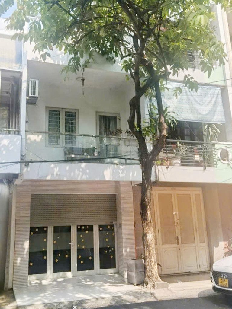 🔊 Nhà mặt tiền ngay công viên LÃNH BINH THĂNG thuận tiện kinh doanh đa ngành nghề, trung tâm Q11, ôtô ngủ trong nhà, giá rẻ nhất khu vực.