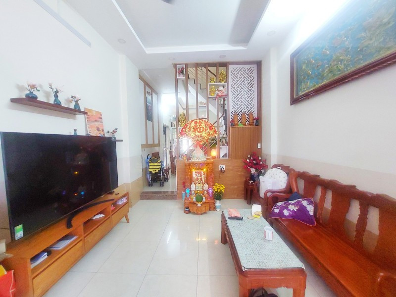 Bán nhà 3 tầng, 62m², 3PN, 3WC, Linh Đông, Thủ Đức - 7.65 tỷ