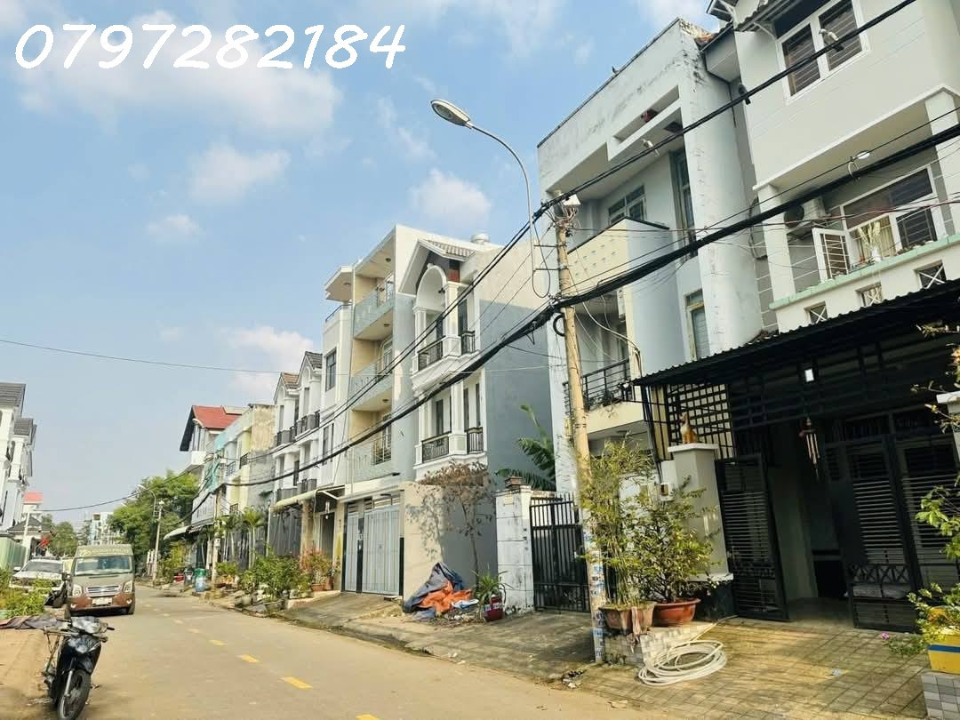 Bán nhà riêng tại Đường 385, 140m2 Tăng Nhơn Phú A, Quận 9, Hồ Chí Minh,