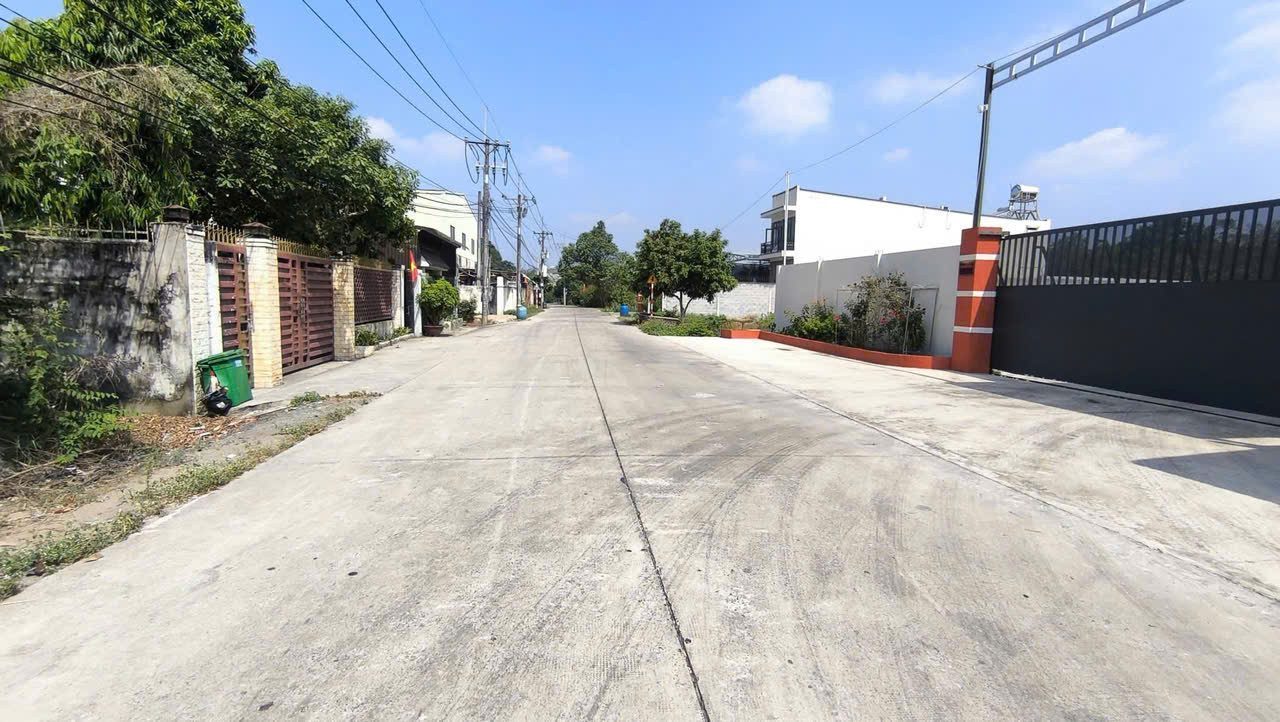 Chính chủ cần bán nhanh lô tân an hội 7x16 thổ, shr, xây dựng tự do, xây hết đất, sang tên công chứng liền
