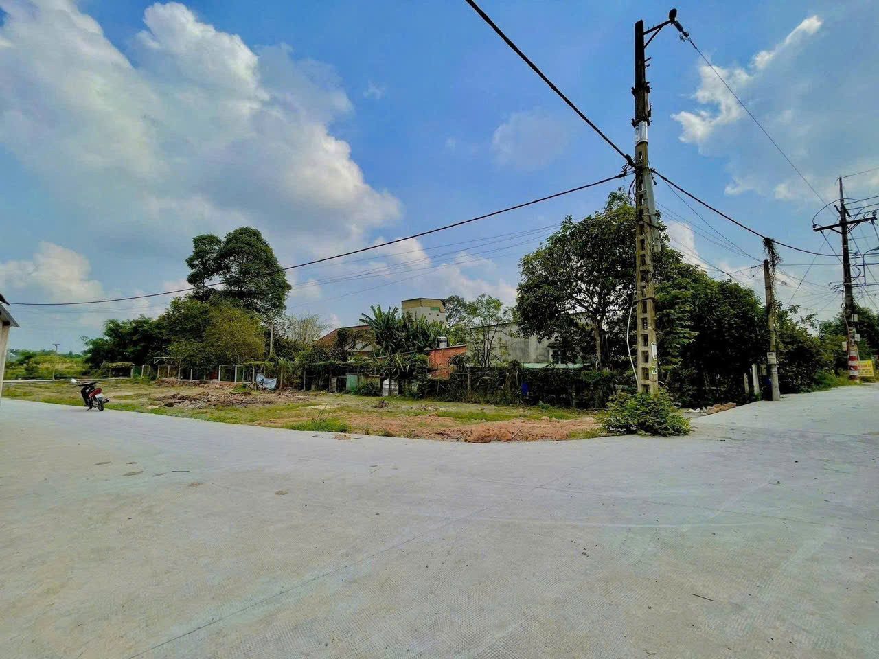 Chính chủ cần bán nhanh lô tân an hội 7x16 thổ, shr, xây dựng tự do, xây hết đất, sang tên công chứng liền
