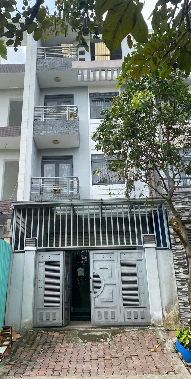 HÓT HÓT NHÀ ĐẸP – GIÁ TỐT CẦN BÁN GẤP CĂN NHÀ  Xã Bình Hưng, Huyện Bình Chánh, Tp Hồ Chí Minh