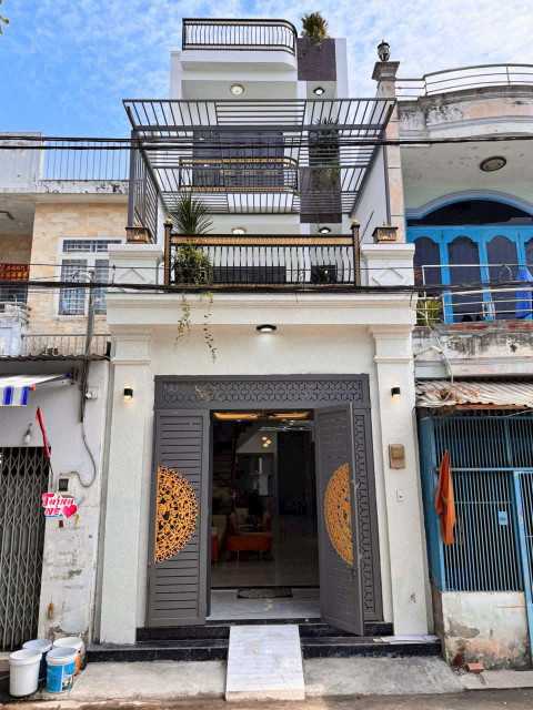 Bán Nhà MT Đường Số 4 Ph BHHA Bình Tân 4x16m 2 lầu st đẹp Giá 6.8 tỷ tl SH riêng.