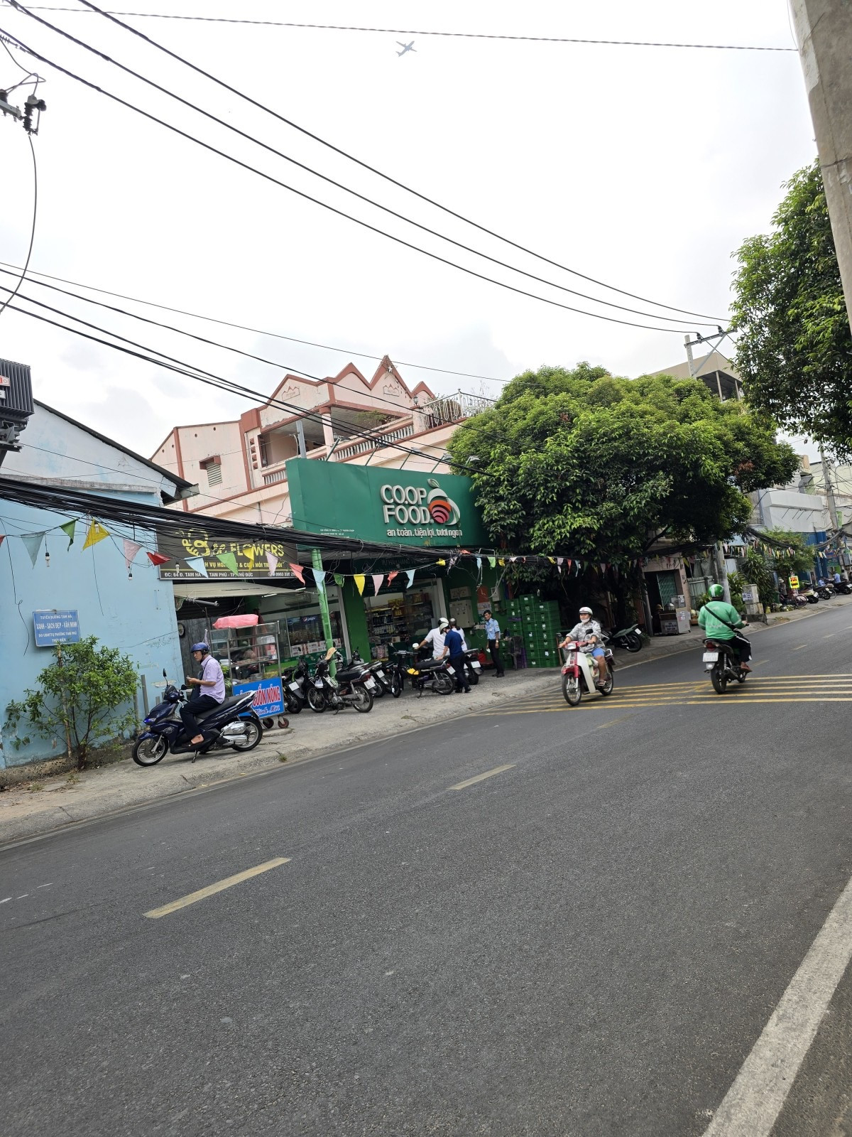 BÁN NHÀ MẶT TIỀN ĐƯỜNG SỐ 4, TAM PHÚ - 200m2 - GIÁ 16 TỶ TL