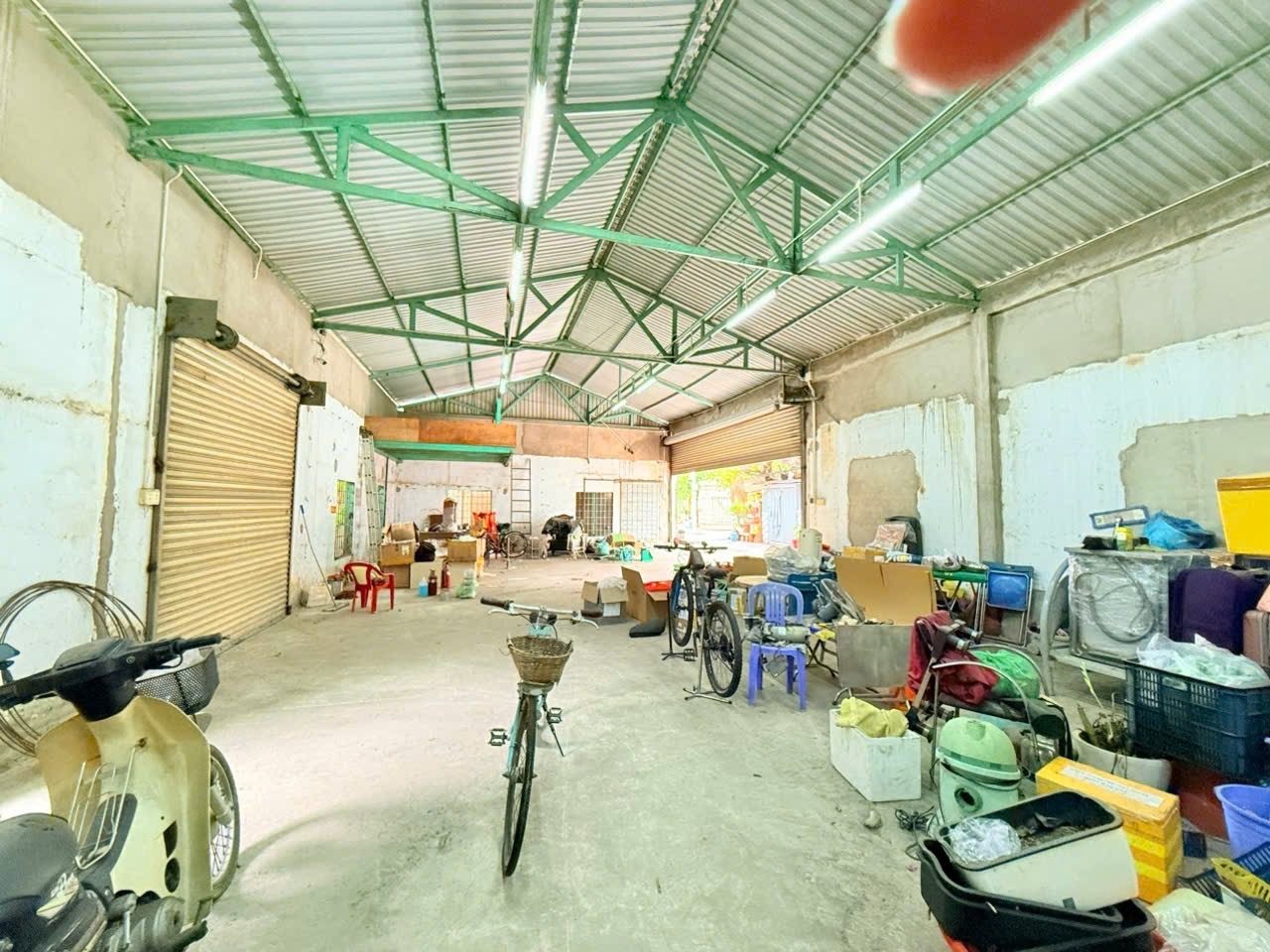 BÁN ĐẤT ĐƯỜNG SỐ 40, LINH ĐÔNG - 200m2 - GIÁ 6.5 TỶ TL