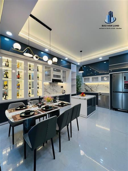Bán nhà mặt tiền Đường số 44 Phường 14 Gò Vấp, 5 tầng có thang máy, gần Emart 2 Phan Huy Ích. Nhà mới, full nội thất
