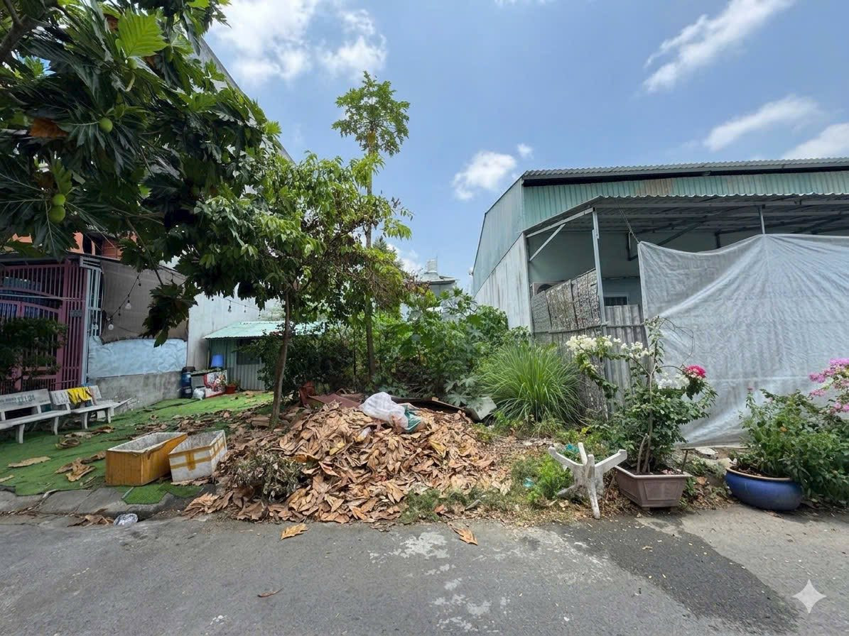 🏡Bán nền 100m2 H. Đông Bắc đường số 48 KDC 586 giá chỉ 2.7 tỷ!