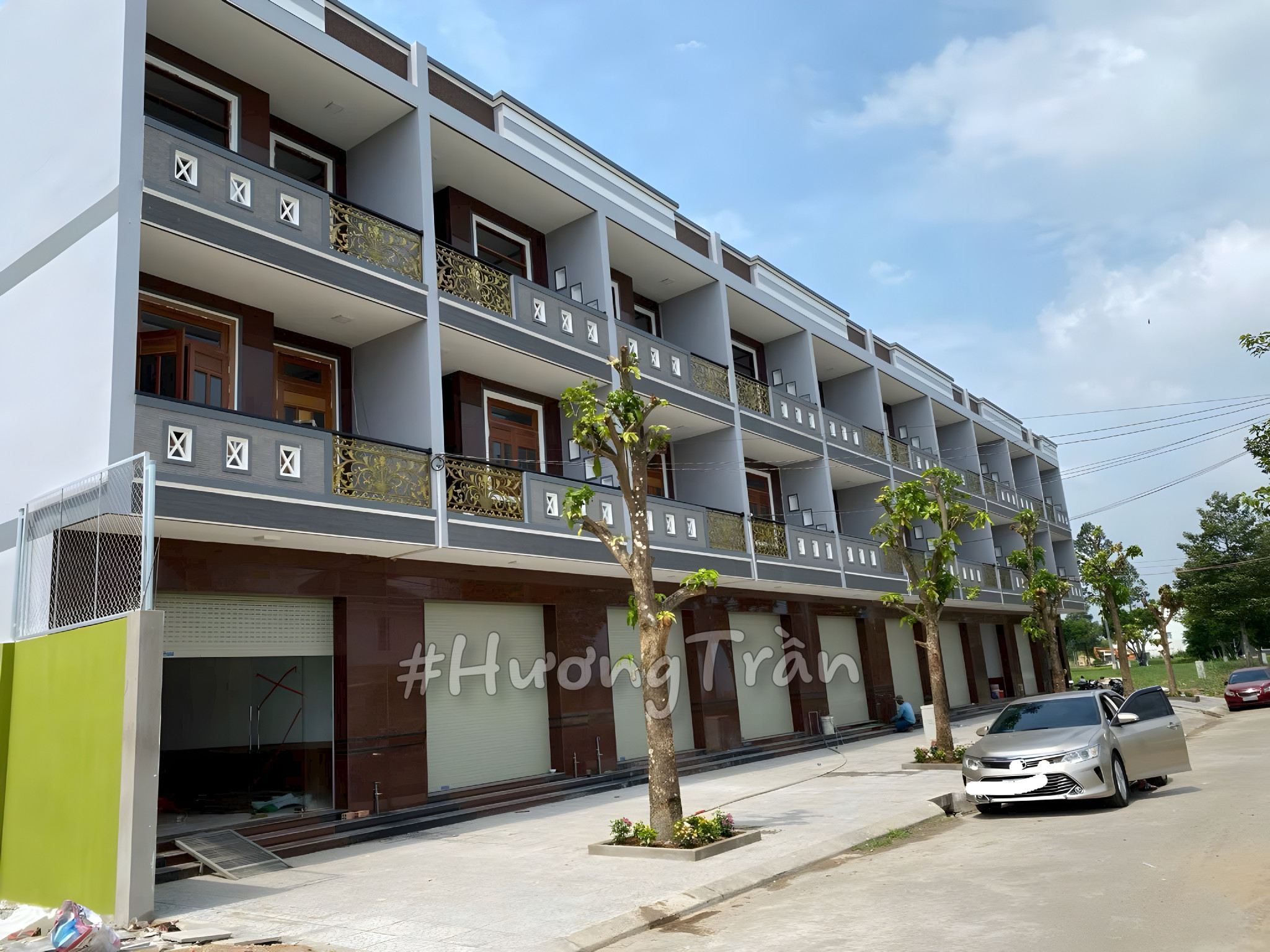 👉15 triệu - CHO THUÊ DÃY NHÀ LIỀN KỀ, 3 TẦNG MẶT TIỀN ĐƯỜNG SỐ 49, Khu Stella Mega City (KDC Ngân Thuận)