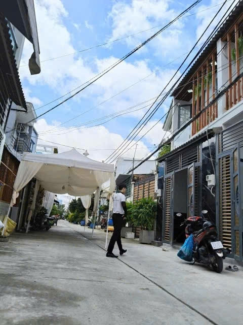 Nhà shr đầy đủ sang tên công chứng ngay. Bình Hưng Hòa Bình Tân 50m² chỉ 2.5 tỷ