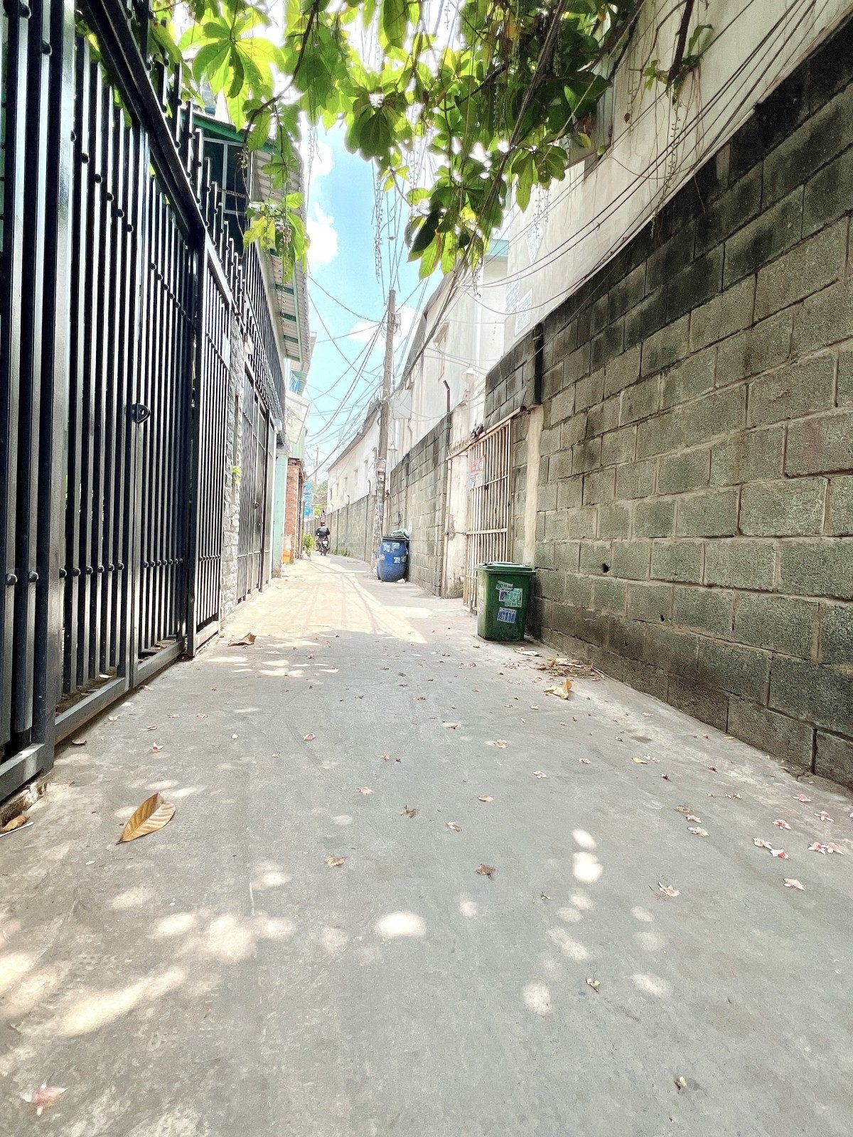 BÁN NHÀ ĐƯỜNG SỐ 5, LINH TRUNG - 60m2 - GIÁ 4.9 TỶ TL