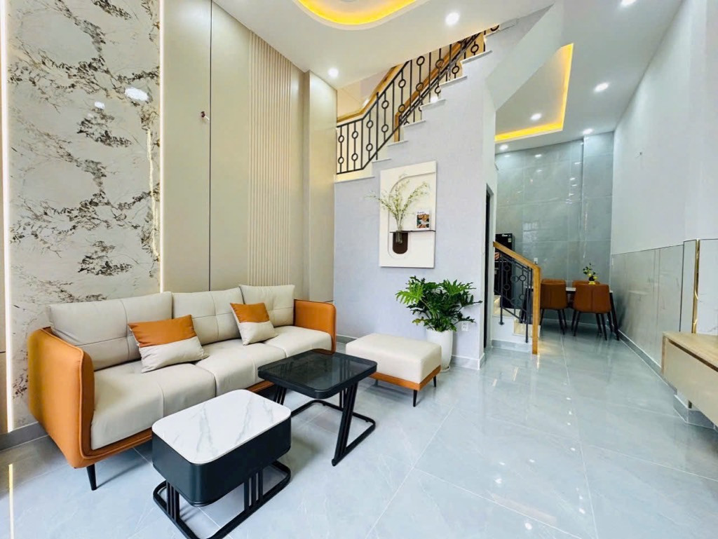 CHÍNH CHỦ BÁN GẤP NHÀ Đ51 GÒ VẤP, 2 TẦNG BTCT, NHỈNH 3 TỶ
