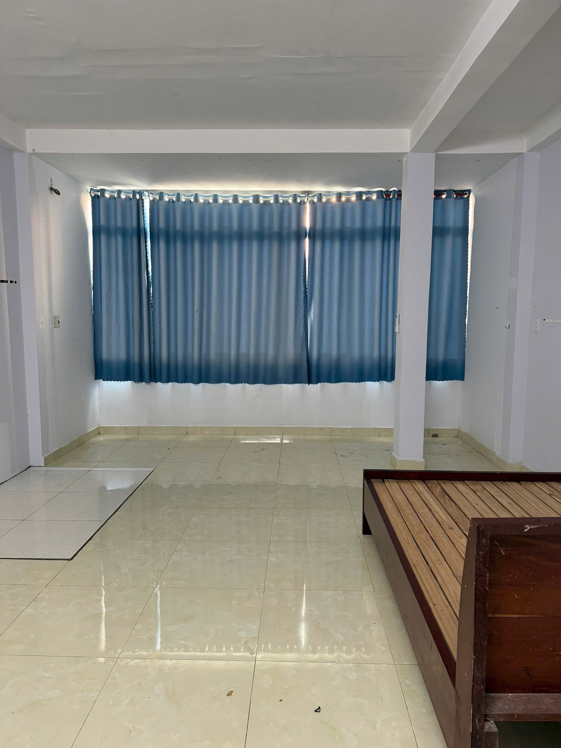 Thuê phòng Gò Vấp - gần chợ Thạch Đà - ban công 20m2
