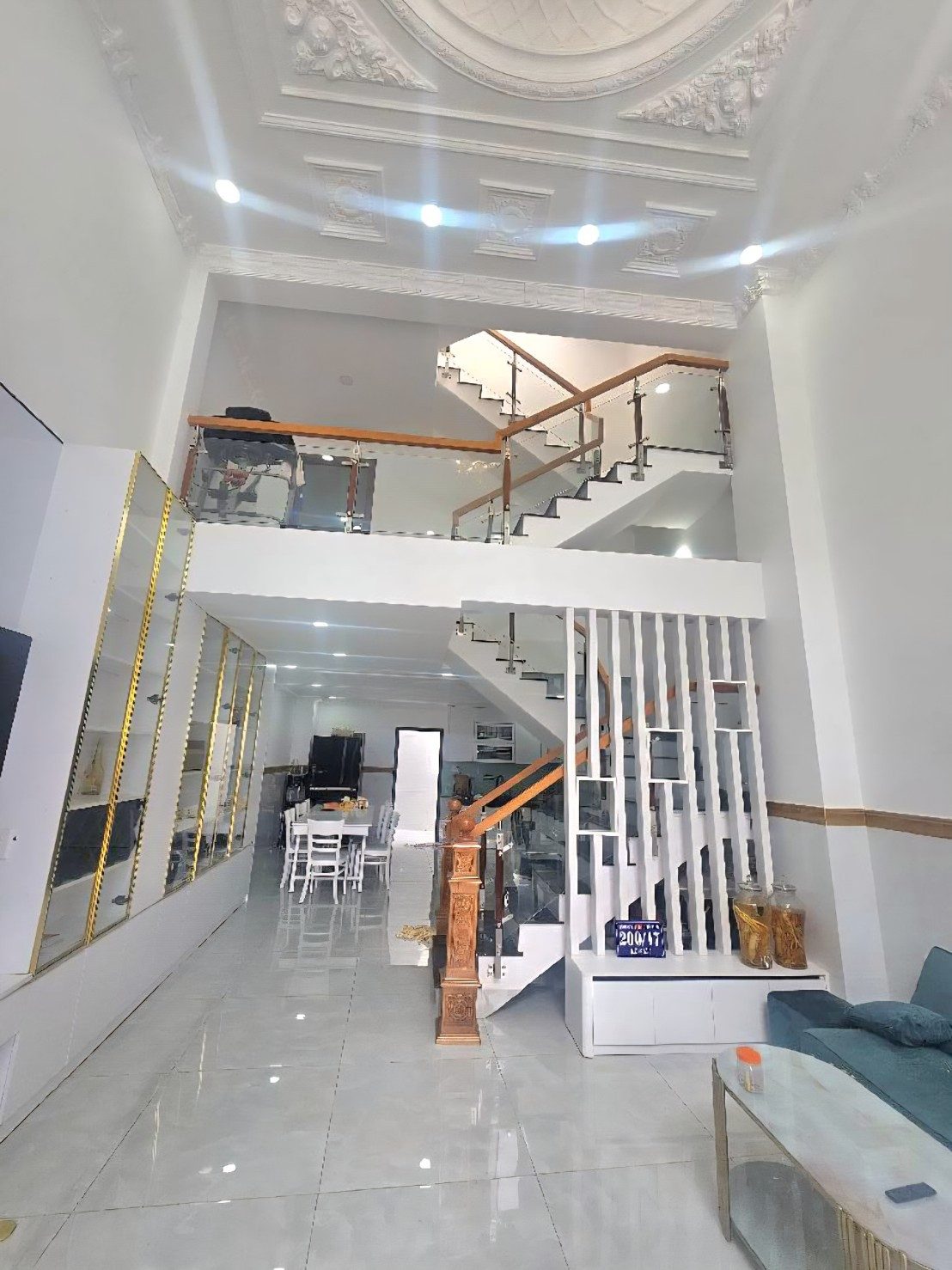 BÁN NHÀ ĐẸP CẠNH TÂ.N KỲ TÂN QUÝ - HẺM XE HƠI - ( 5.2X14M )
