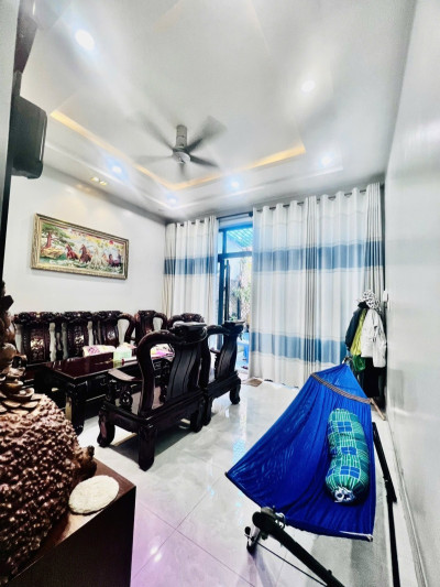 Bán nhà Thủ Đức, hẻm Số 6 Linh Tây, 90m2, 2PN, SH, 6.2 tỷ - LH: 0933125879