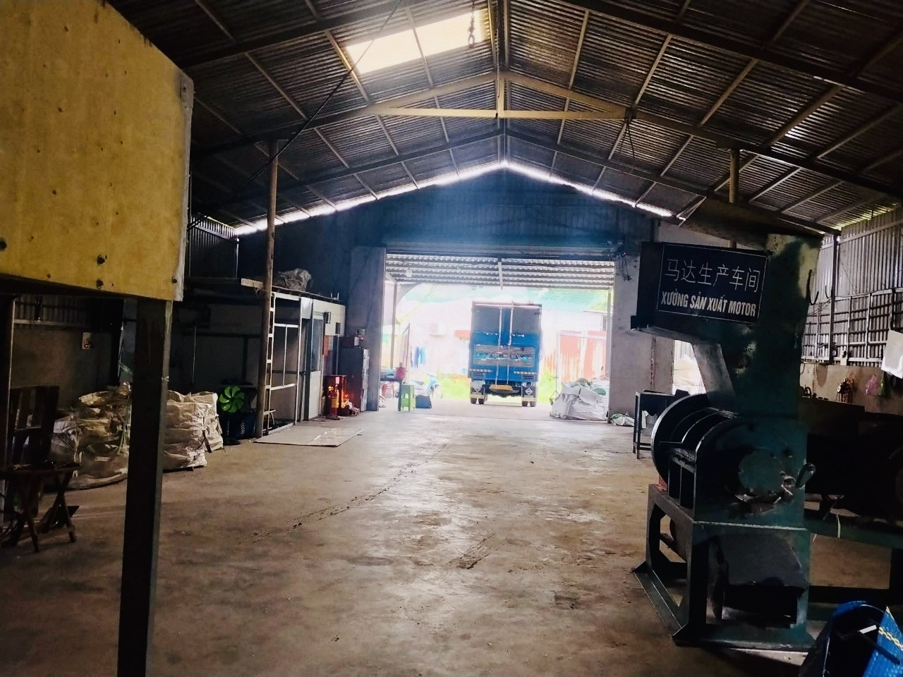Cho thuê Kho, nhà xưởng 296m² giá 12 triệu/ tháng tại Đường số 6B Xã Tân Vĩnh Lộc TP. Hồ Chí Minh