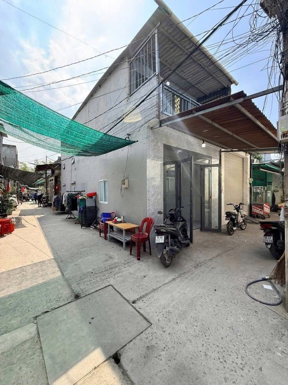 NGỘP NGỘP HẠ 200tr🔥Chính chủ gửi 🔥 Nhà đẹp 2/ sẹc ngắn đường 6D gần Uỷ Ban Nhân Dân xã Vĩnh Lộc B Bình Chánh TP HCM