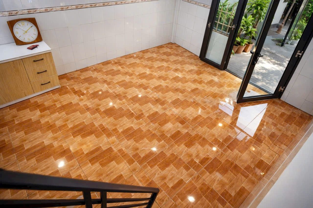 NHÀ KHU TÊN LỬA 29 M2 3 TẦNG, HẺM XE HƠI, GIÁ CHỈ 3.4 Đ.Ồ.N.G