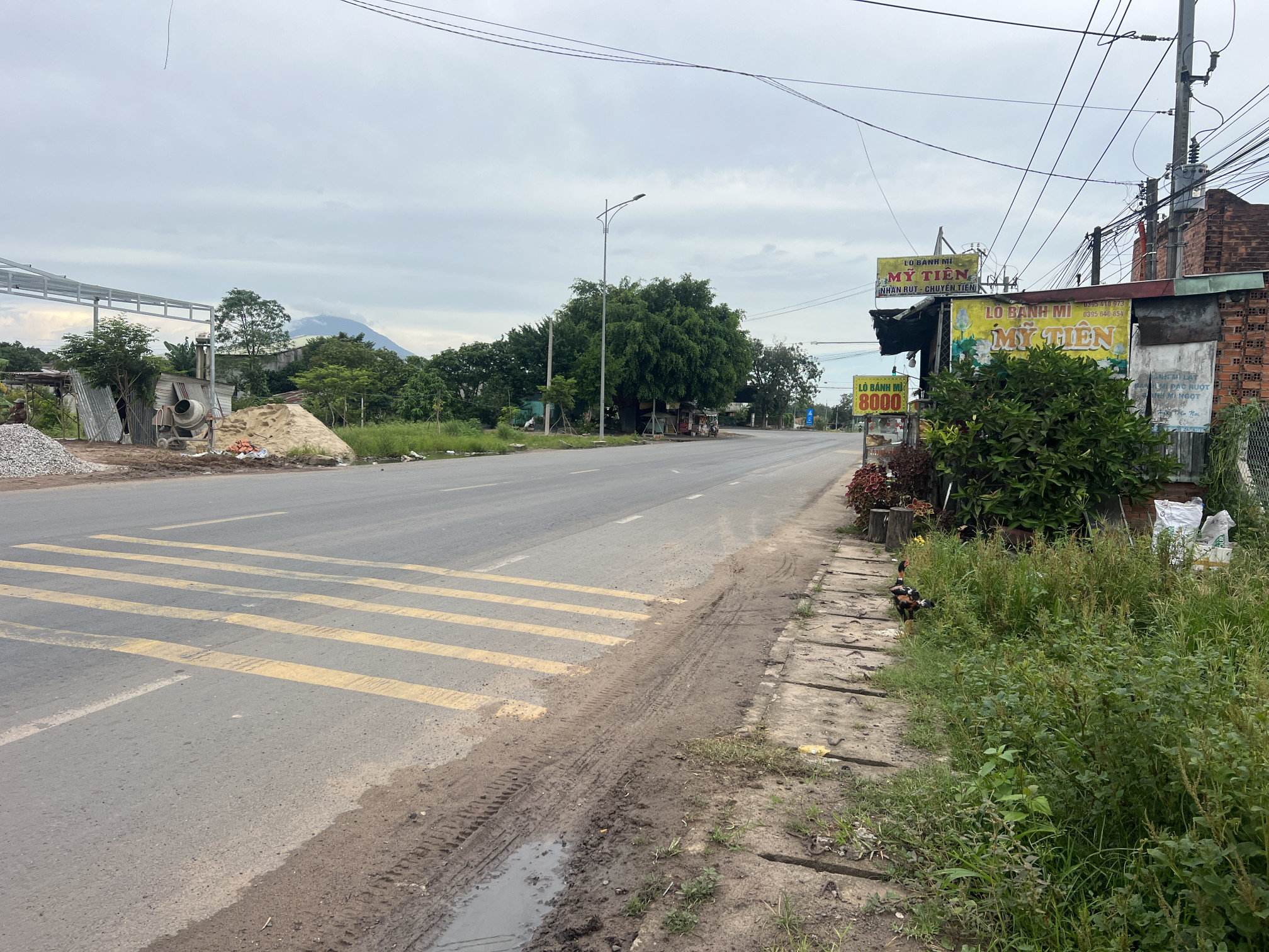 Bán đất 5370.7m² ngang 38m giá 5.6 tỷ Xã Trà Vong