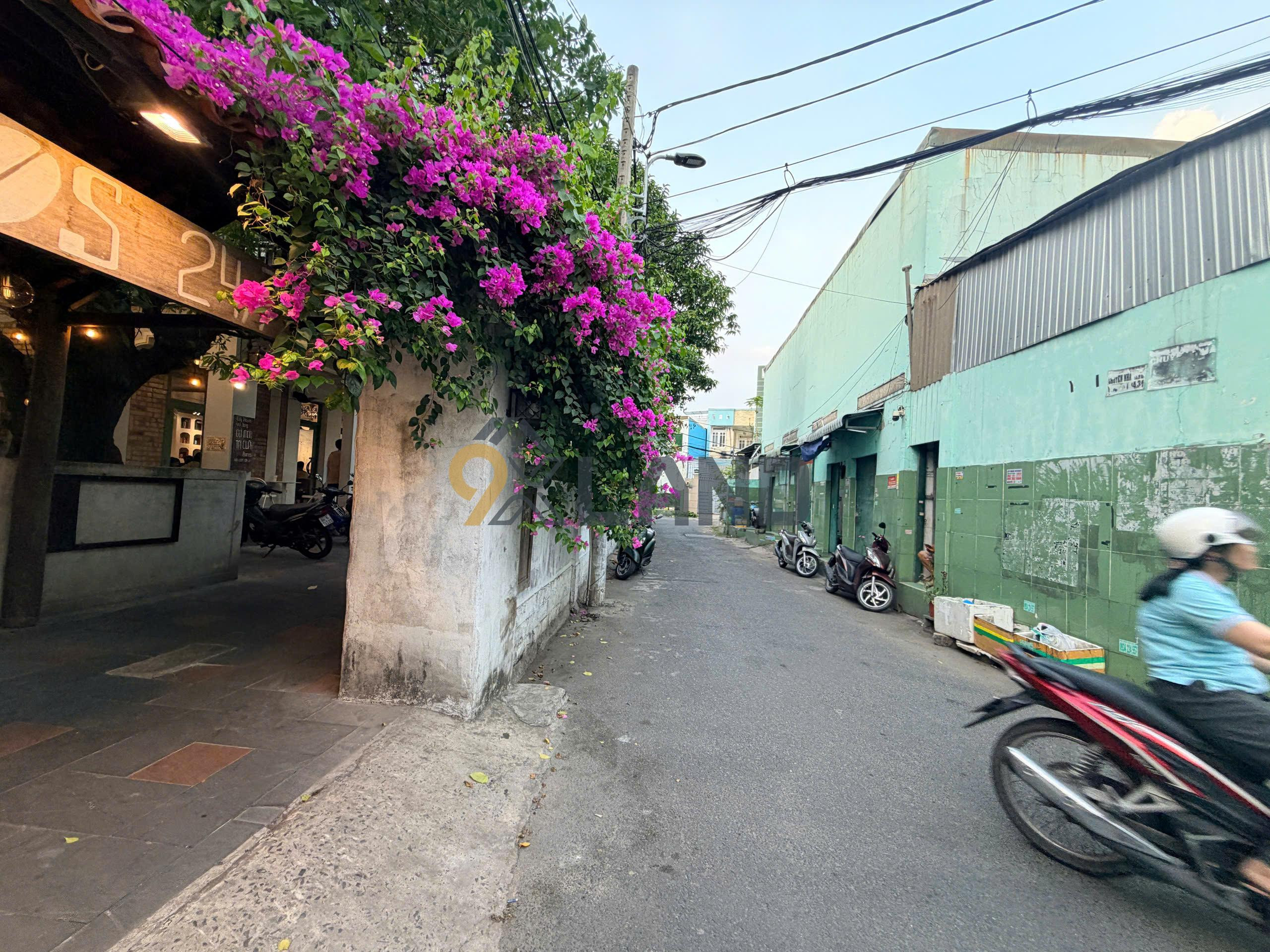 1091 - SIÊU HÓT- DÃY TRỌ CĂN GÓC- NGAY CÔNG VIÊN  - HXH THÔNG - GẦN HOÀNG DIỆU 2- 200m2 NGANG 9m