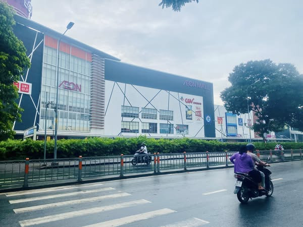 BÁN GẤP NHÀ 91M² NỞ HẬU - HẺM XE HƠI - SÁT AEON MALL - CHỈ 70TR/M²