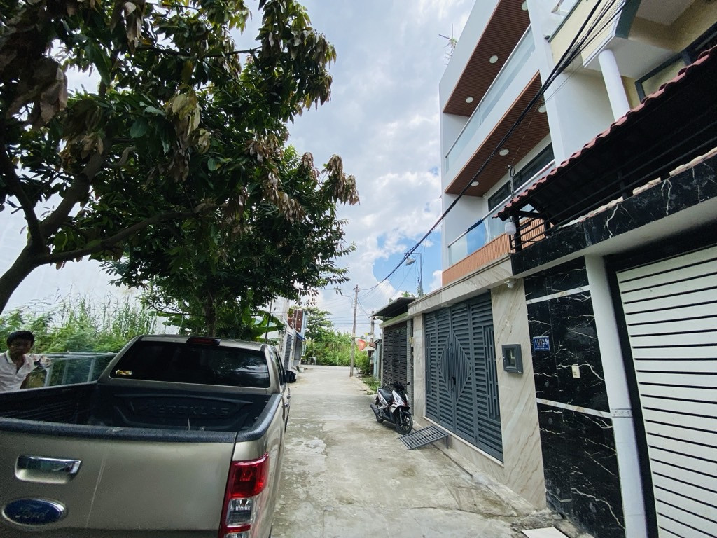 🏡HOT ĐẤT ĐẸP TT THỦ ĐỨC ĐS 8 LÒ LU 93M CHỈ 4. TỶ, CẠNH VINHOME Q9, KHU ĐÔNG TĂNG LONG