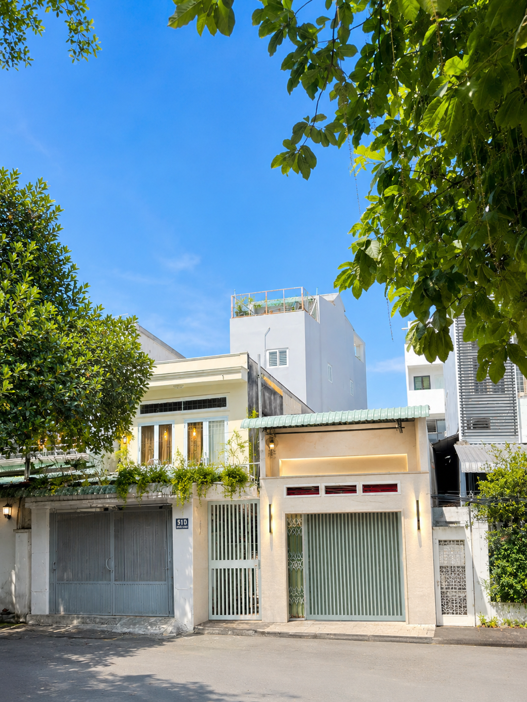 Bán nhà 196m² full thổ cư ngang 8.4m giá 16.5 tỷ tại đường số 9 Phường Hiệp Bình