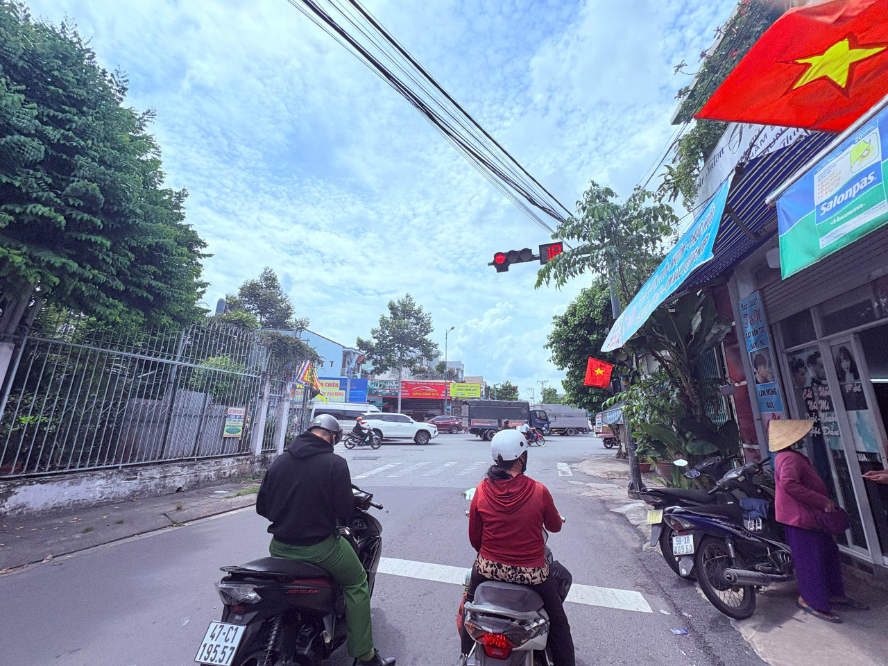 247LT-- ĐẤT ĐẸP VUÔNG VỨC- NGAY PHẠM VĂN ĐỒNG - HỆ SỐ XD CAO - 160M2 NGANG 6M