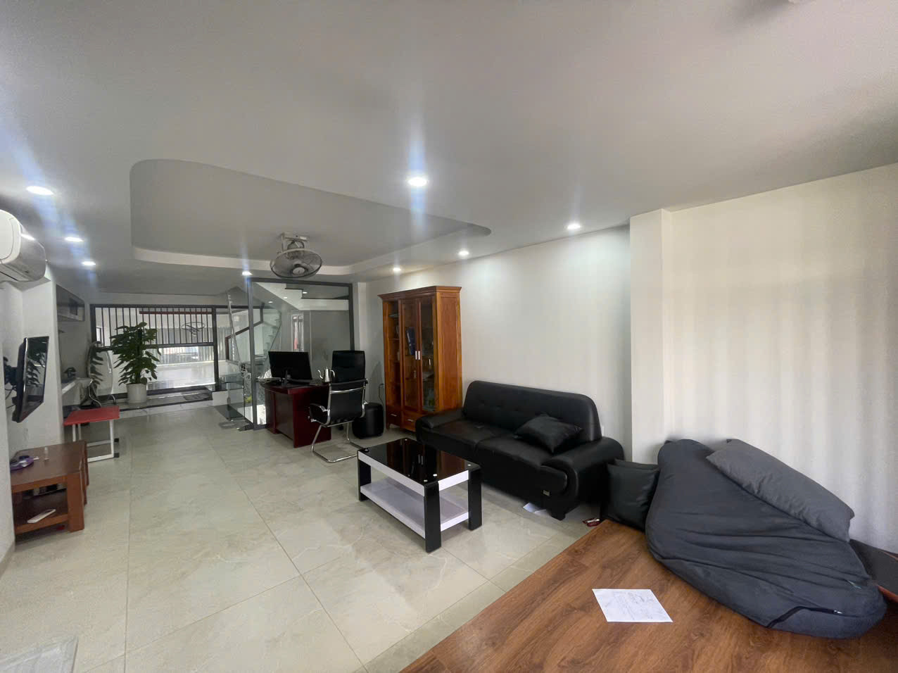 Nhà 1T 3L mặt tiền đường 9 Trường Thọ Thủ Đức 11tỷ/100m2.