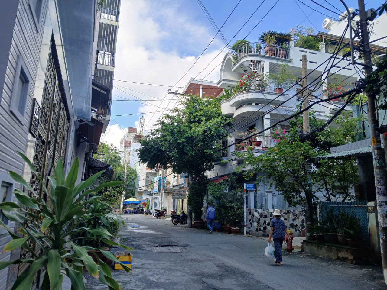 🏡 Nhà 1/ Sơn Kỳ- Tân Phú. 112m2 ngang lớn 6m- chỉ 15 tỷ, 2 mặt thoáng, vuông A4, tiện kd