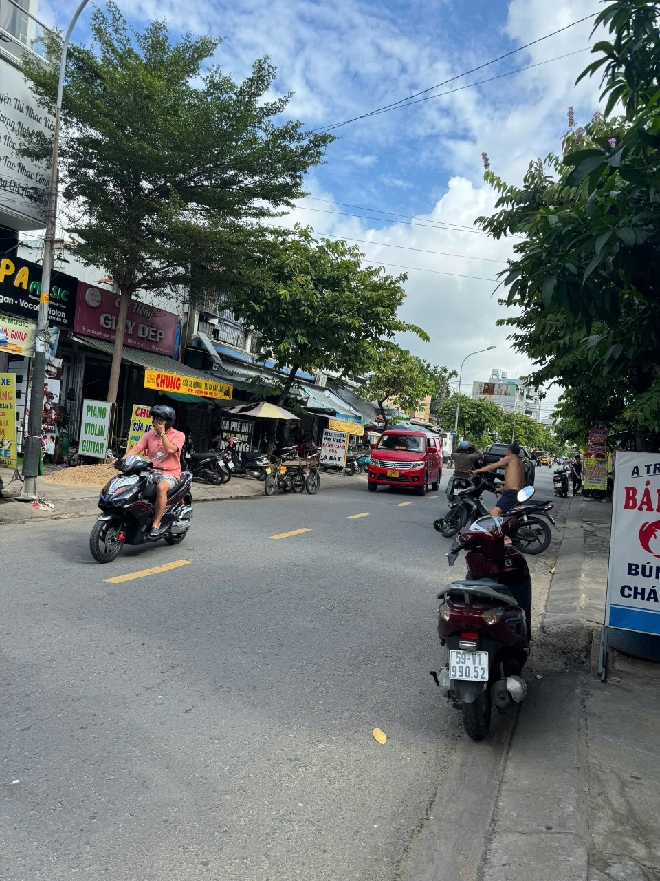 BÁN GẤP NHÀ MẶT TIỀN SONG HÀNH – P. ĐÔNG HƯNG THUẬN, Q.12 – NỞ HẬU TÀI LỘC