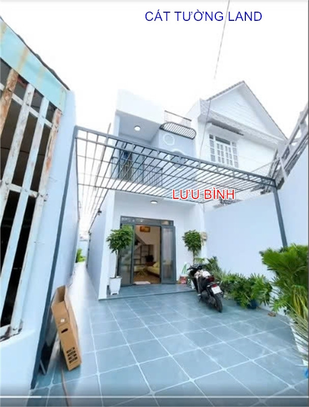 Mặt Tiền SONG HÀNH, Hóc Môn. 5x38m, Nhà trệt Lầu, 3PN, Sân Vườn, Chỉ 5.7 tỷ