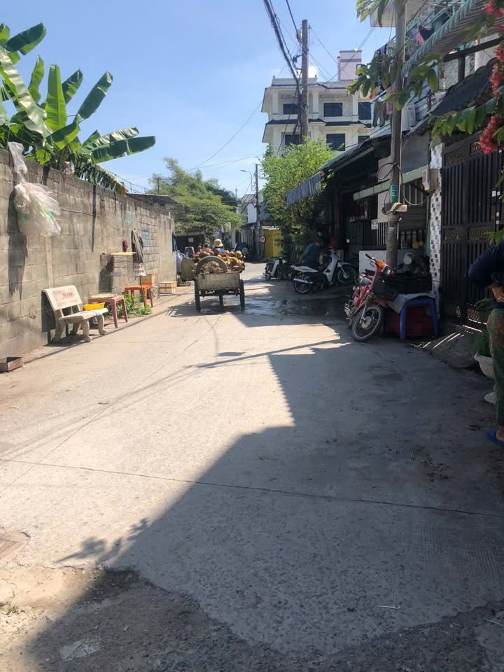 Bán đất 50m² full thổ cư ngang 4.5m giá 2.95 tỷ tại Đường Song Hành Xã Hóc Môn