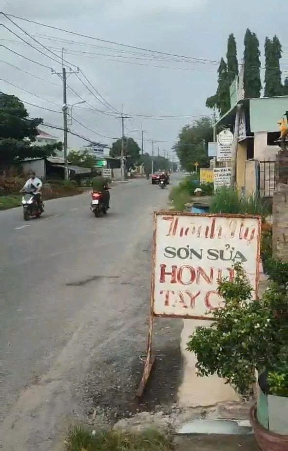 Cần bán nhà mặt tiền đường nhựa Sông Lu, Hòa Phú, Củ Chi, DT 499m², full thổ cư, giá 12 tỷ.