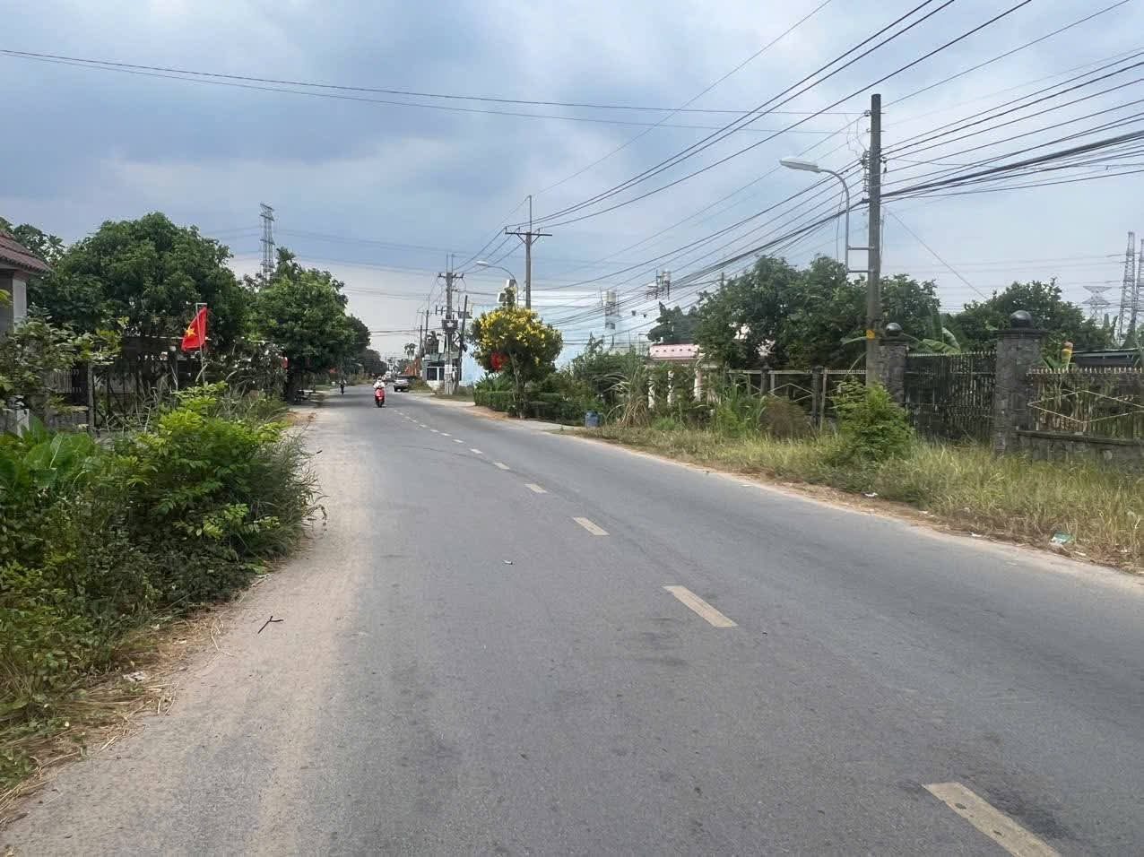 Đất mặt tiền buôn bán kinh doanh MT đường Sông Lu xã Trung An Củ Chi TPHCM, DT: 5x44m.