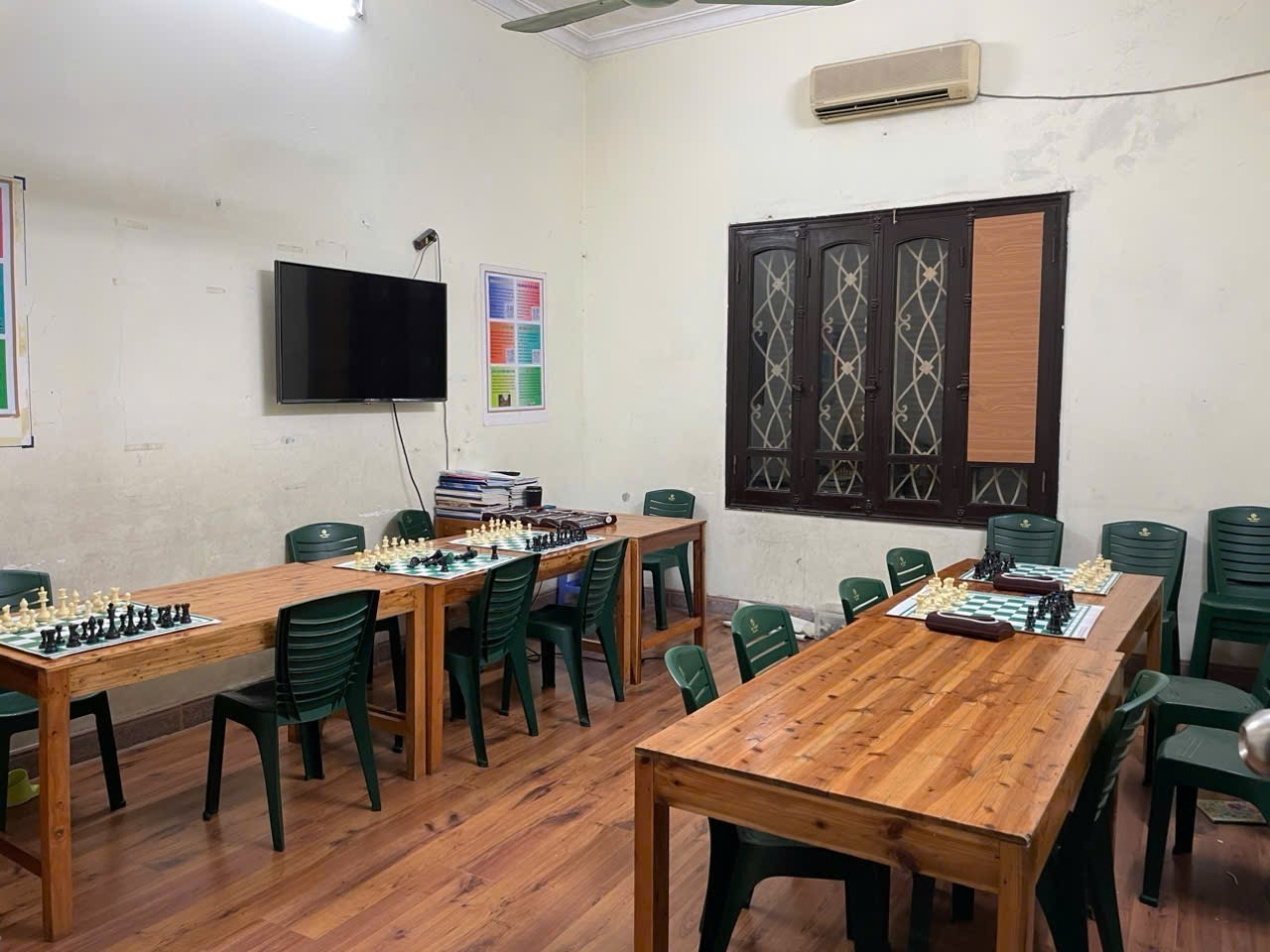Bán nhà Tam Khương (Đống Đa) 80/86m, 4  tầng, mt 1.5/8m, giá 13.8 tỷ