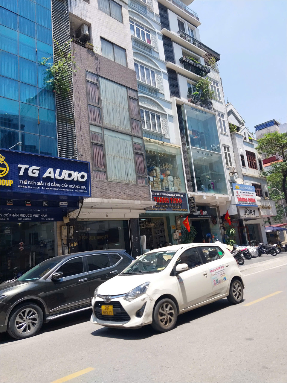 BÁN GẤP nhà mặt phố Trần Đại Nghĩa - Phố Vọng  36m 5 Tầng - SĐCC. Chỉ hơn 11 tỷ