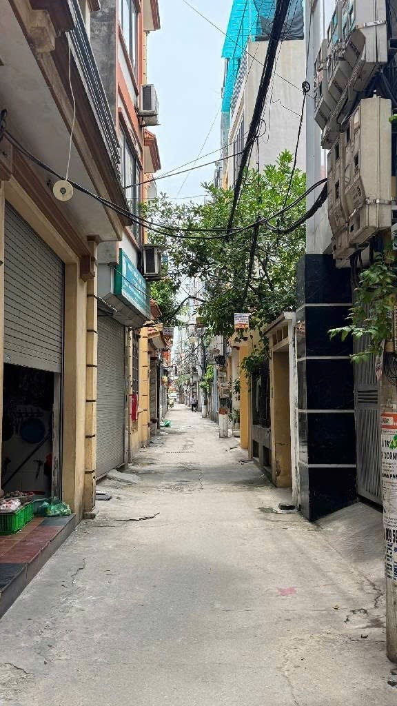 Bán nhà Tam Trinh 94m² ngang 4.6m giá 20.3 tỷ Phường Hoàng Mai (LH: Zalo 0862299066)