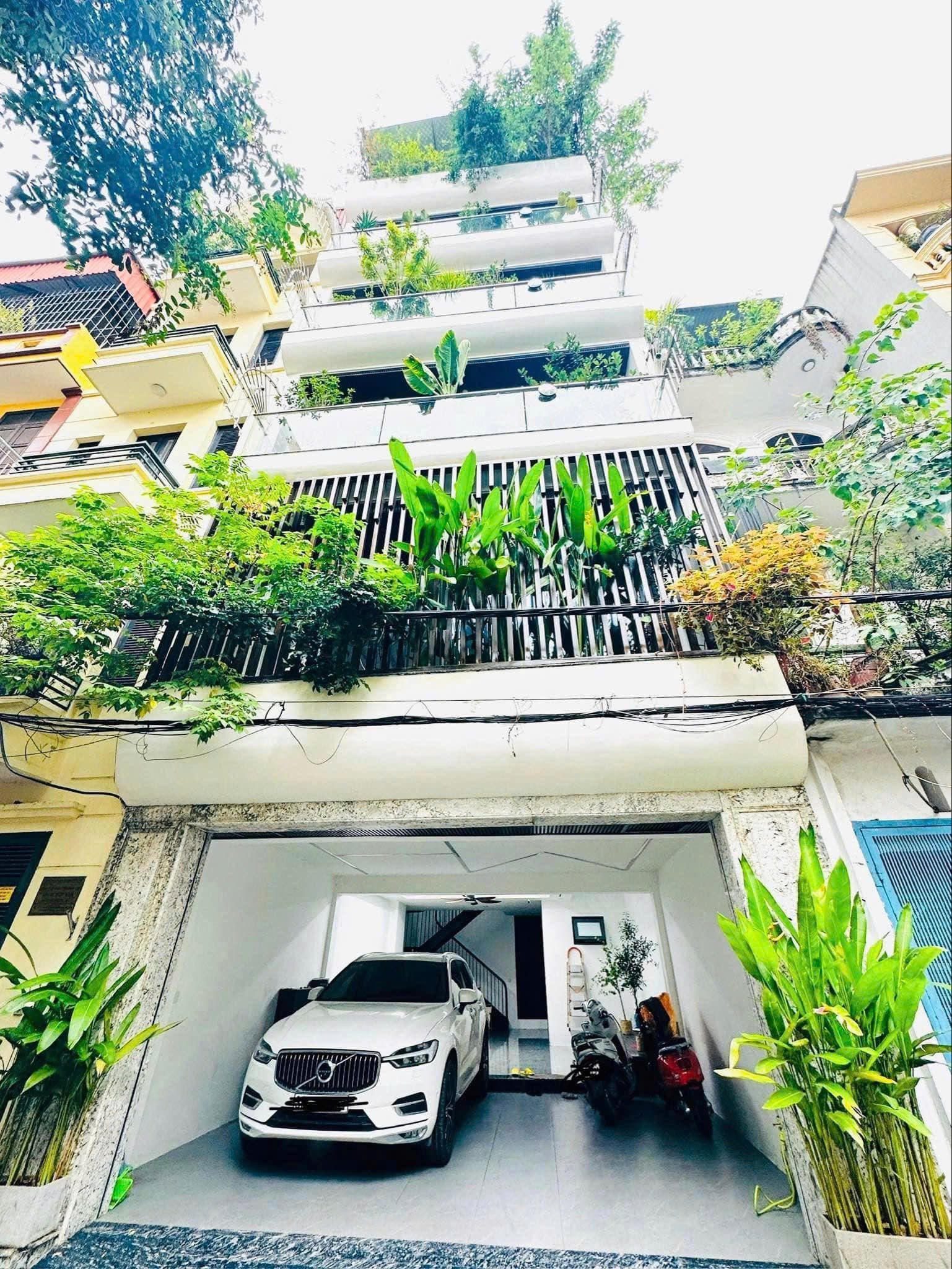 Hàng Hiếm! Bán nhà phân lô Tam Trinh, Hoàng Mai, 7 tầng thang máy, ô tô tránh, 80m2, 21.5 tỷ