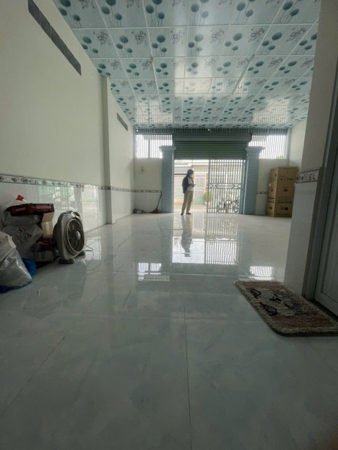 BÁN NHÀ MẶT TIỀN TÂN HIỆP 39, HÓC MÔN - NGANG LỚN BỀ THẾ - GIÁ RẺ 4.2 TỶ.