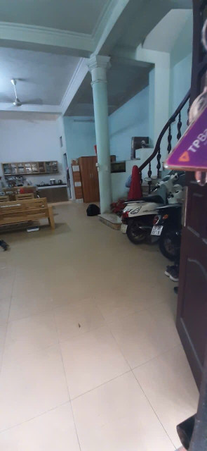 Cho thuê nhà ngõ oto Phương Liệt, 60 m2* 4 tầng 5pn 3vs, KD on, VPcty, ở gđ, nhóm đi làm